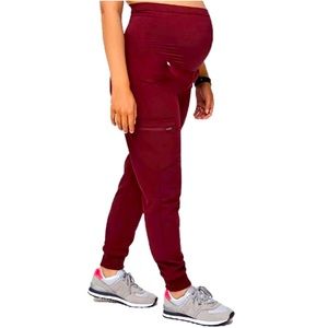 Burgundy Zamora Maternity- Jogger scrub Pants Size M/Regular